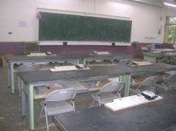 機械電學教室