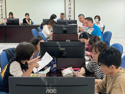 LINE_ALBUM_退休知多少座談會20230525_230531_7