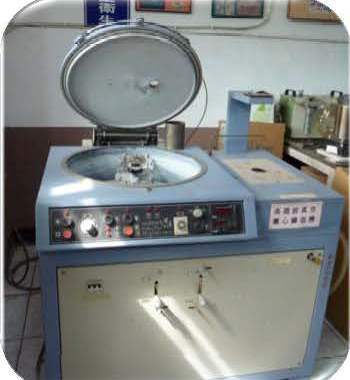 離心鑄造機