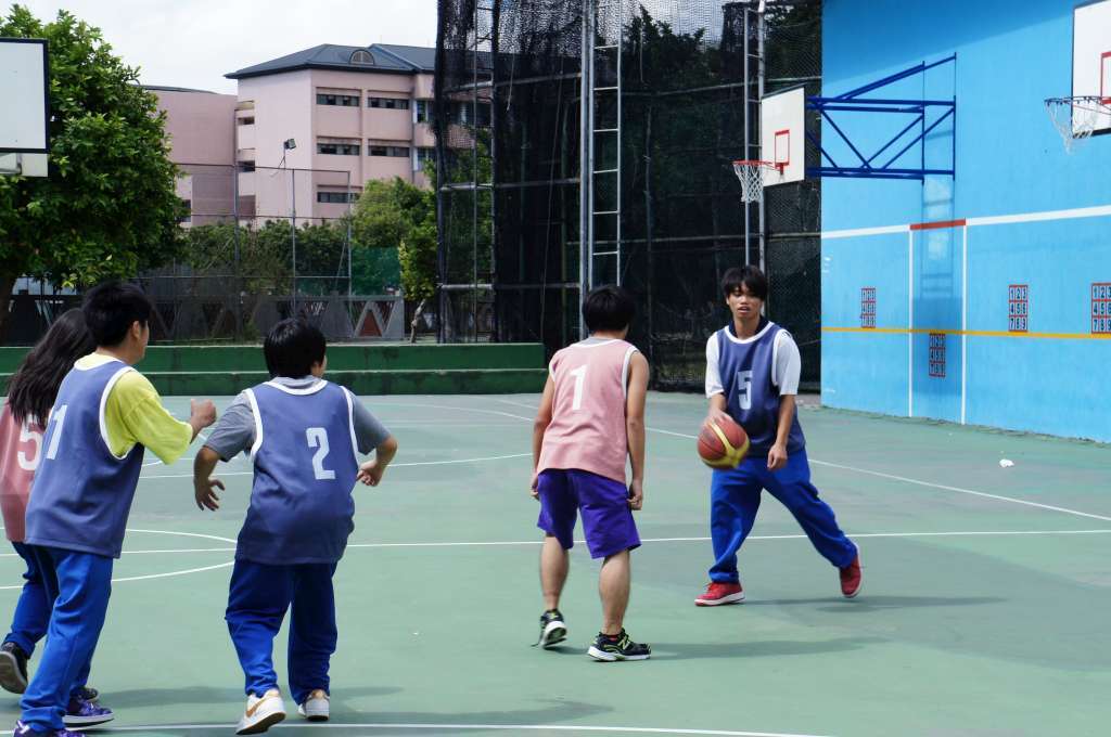 101學年度班際籃球賽